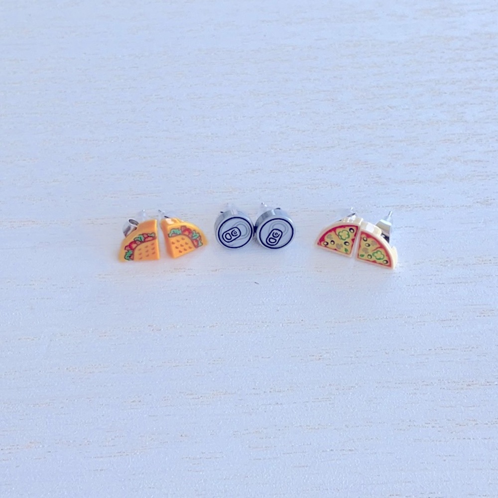 New Set of 3 auth LEGO food series.